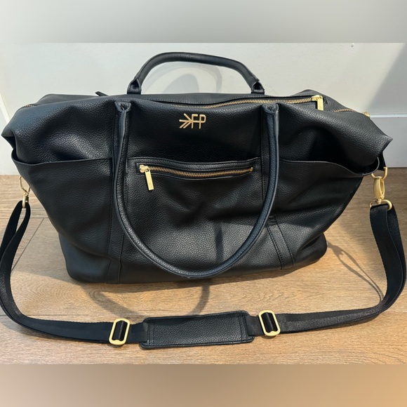LIKE NEW ✨ Freshly Picked Classic Weekender - Ebony - Picture 2 of 7